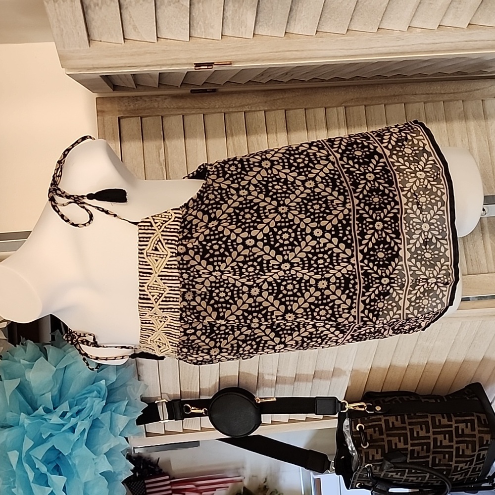 American Eagle brand cropped tank top - Picture 3 of 10